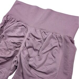 Unbranded Womens Purple Seamless Scrunch Butt Athletic Shorts Size M High Waist